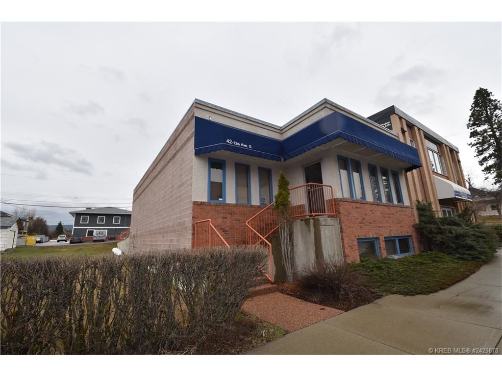 Professional Building in Downtown Cranbrook